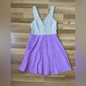 Elegant Two-Tone Sleeveless Dress